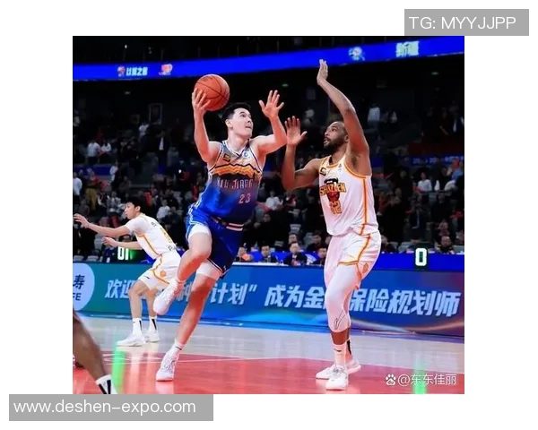 CBA新疆对阵辽宁比赛比分结果分析及精彩瞬间回顾