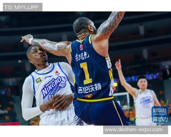 广东男篮与江苏男篮激战正酣谁能在这场对决中笑到最后